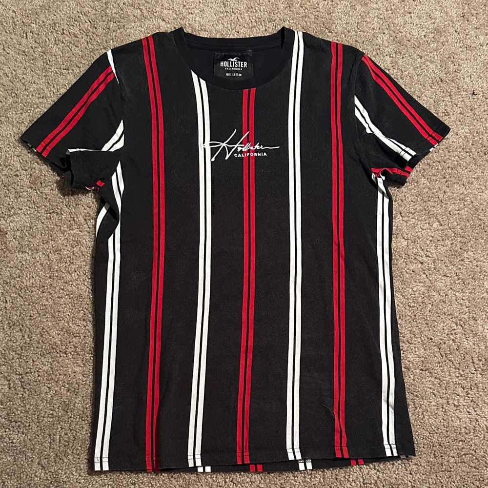 Hollister Men's T-Shirt with Red and White Stripes